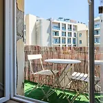 Bright 3 Close To Place Massena