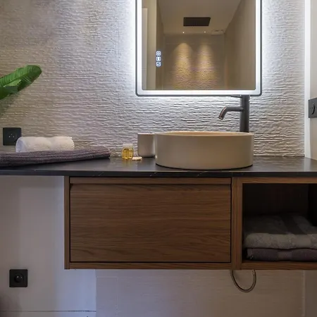 Διαμέρισμα Bright 3 Close To Place Massena *