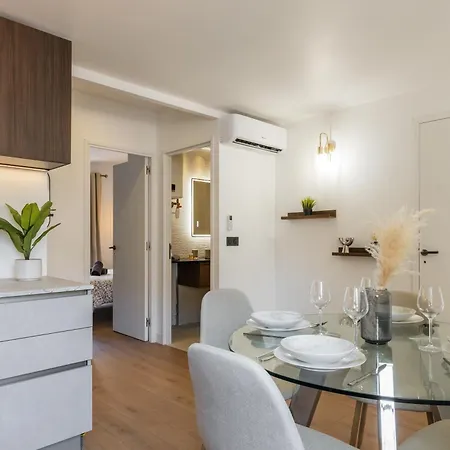 Apartment Bright 3 Close To Place Massena