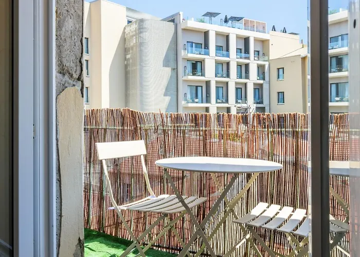 Διαμέρισμα Bright 3 Close To Place Massena